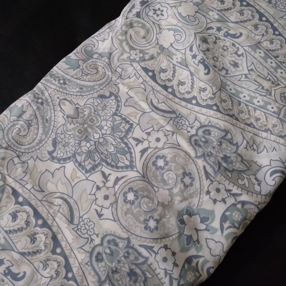 Tahari home queen duvet cover paisley prints - Picture 2 of 5